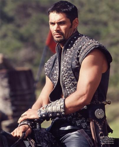 Ares. (@bloodlustares) on Twitter photo 