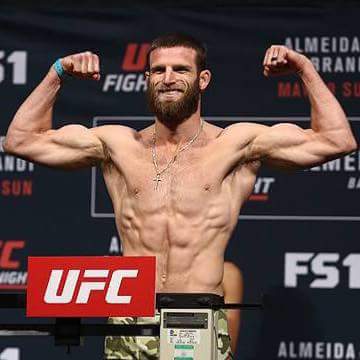 JordanRinaldi's tweet photo. Well the rumors are true, extremely #blessed to be  fighting on the @ufc 230 PPV in #NewYorkCity at Madison square Garden. I will be fighting Jason knight at featherweight. First time in a few years at 145 so prayers for a safe diet/cut/fight would be great. God is great! #ufc https://t.co/Xn1UtAYU7b