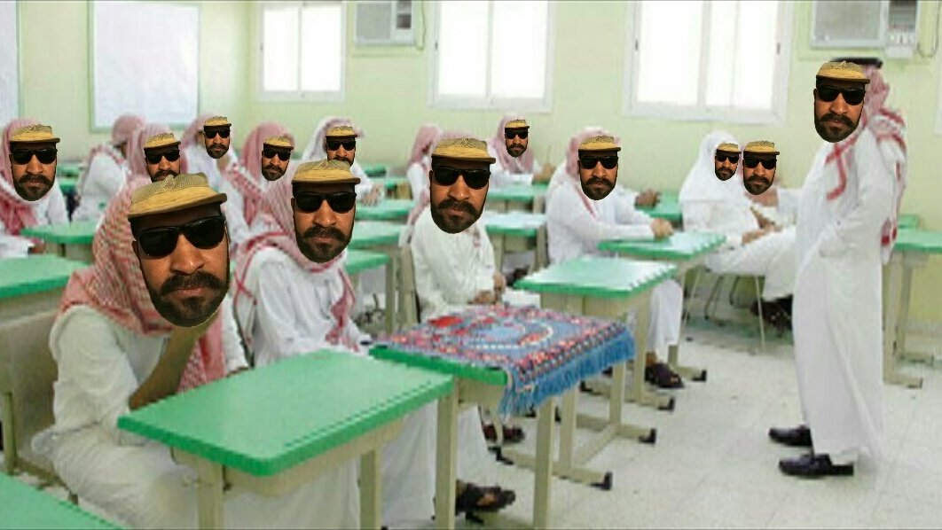 متربعن tweet media