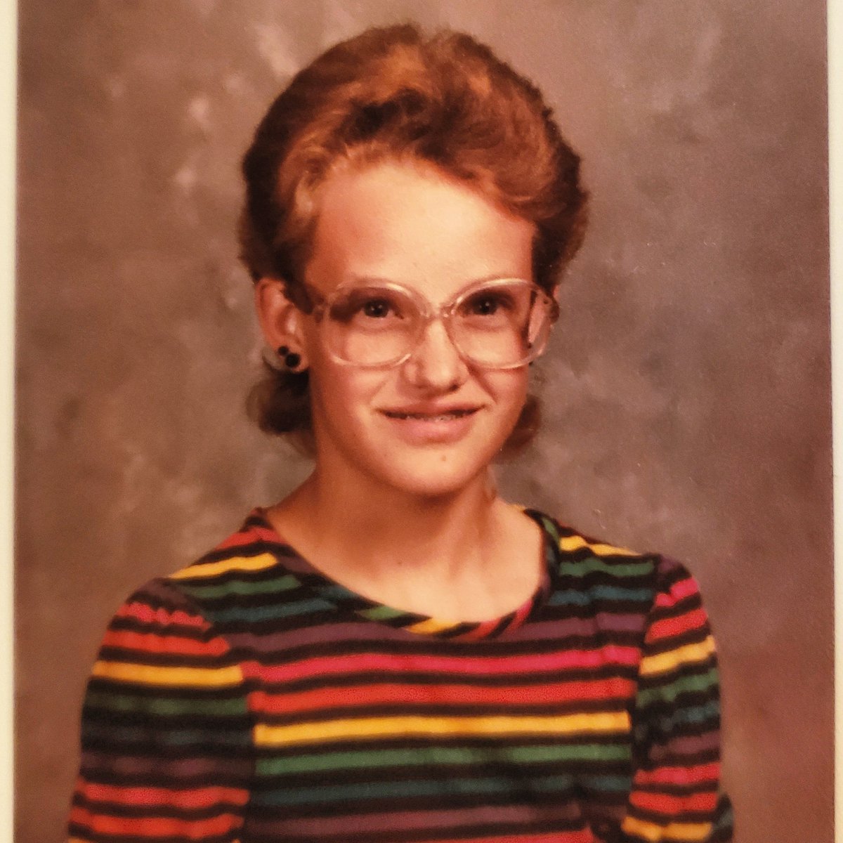 Nikki_Barcus's tweet photo. I keep tis picture at school to remind me that these middle years are hard, my students need more than ever to feel loved &amp; accepted, and that they are just going to improve with maturity. Love getting glimpses of the adults they are growing into. #iteachsixth #BestTimeEver https://t.co/Mq6U7Lo9jT