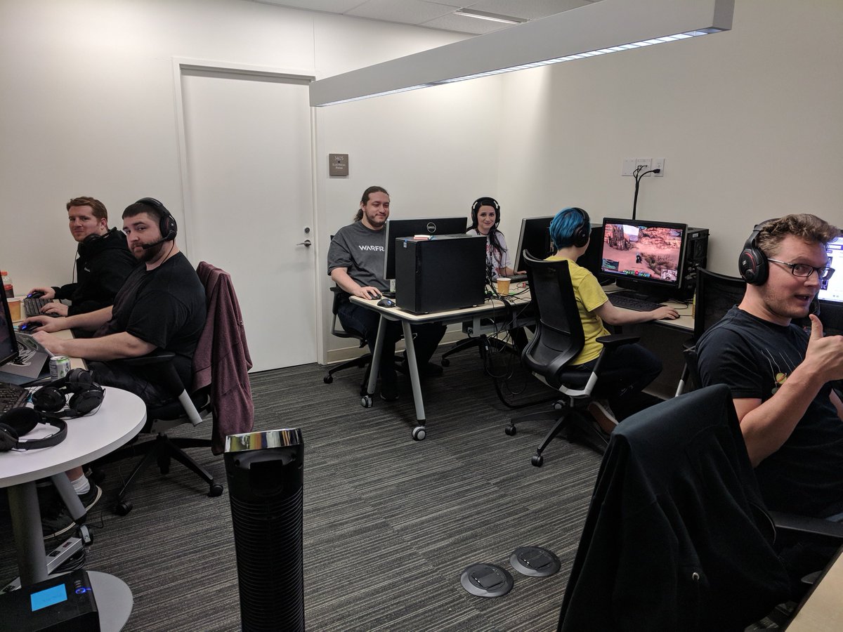 GuildWars2's tweet photo. We're live on Twitch with the weekly WvW livestream, join the developers on their Thursday's shenanigans at https://t.co/BGxz74Gc4d https://t.co/qcfeCD249C
