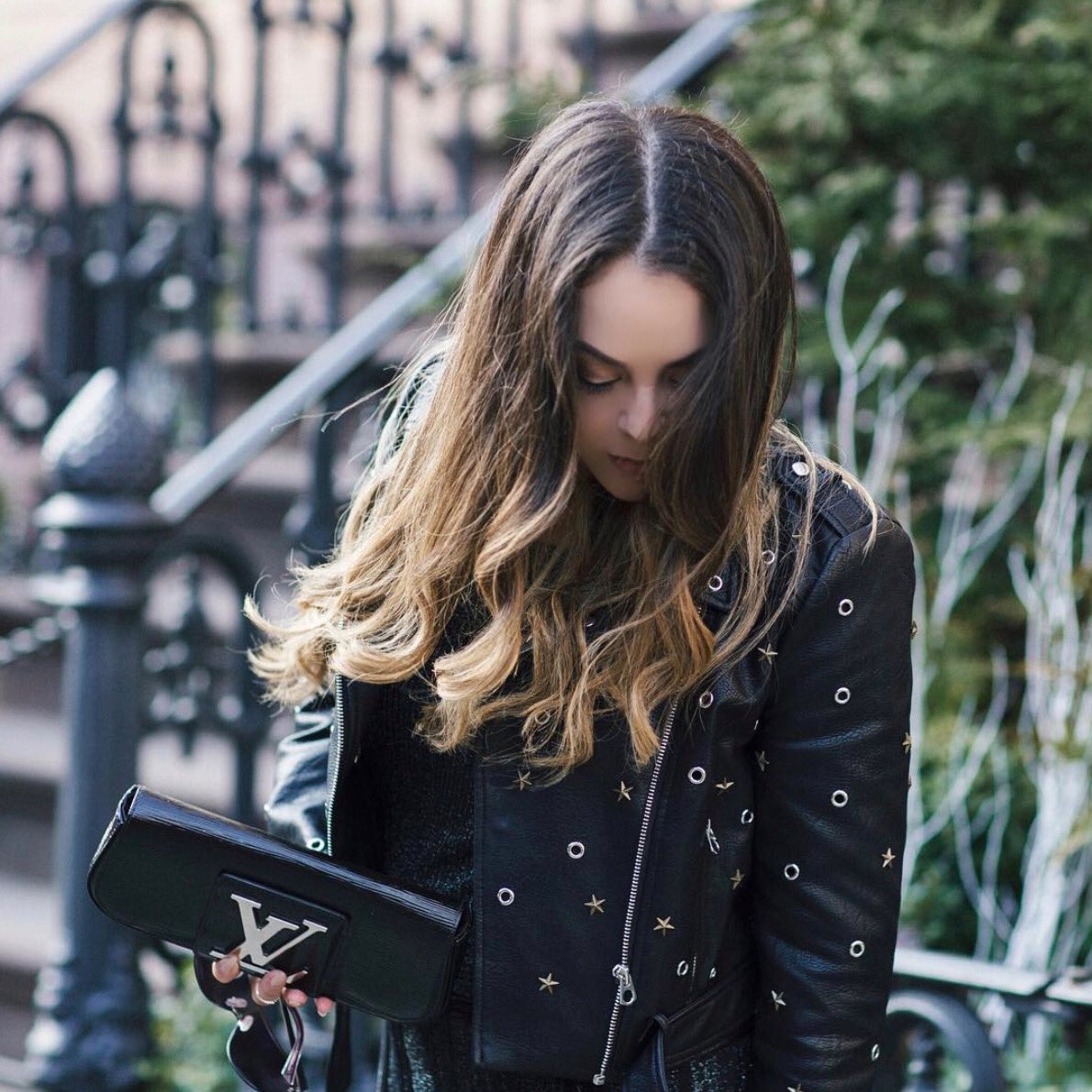 BrickellMag's tweet photo. Sometimes staying on top of the latest fashion trends can be overwhelming. That's why we love to follow these fashion-forward influencers! Click the link to see them all! https://t.co/KV7tJiq1Ix #InstaImpact https://t.co/kr7nqRmUT9