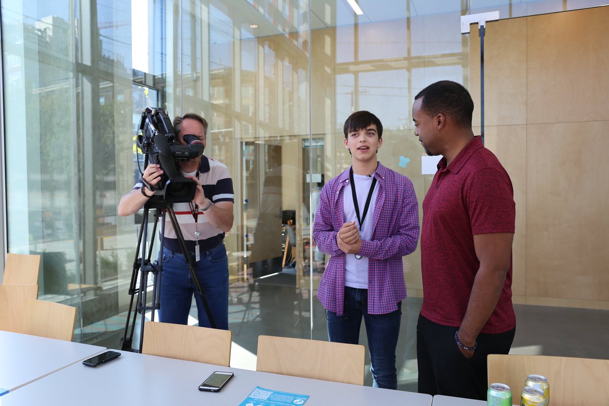 Thank you @TonyBlackTV for visiting campus today to interview Evin J. '19 and learn more about the development of his Washington Suicide Prevention phone app!