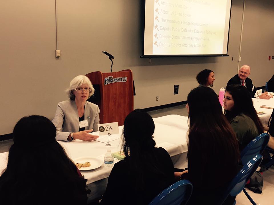CSUBPreLaw's tweet photo. #TBT to last years Speed Mentoring event! The 3rd annual Speed Mentoring event is coming up fast! Join us as this event to be held in just 3 weeks! RSVP is required by 9/17. Please send your RSVP or any questions to Dr. Kraybill at jkraybill@csub.edu TODAY! #CSUBPreLaw #CSUB #law https://t.co/Zb84v3tQyr