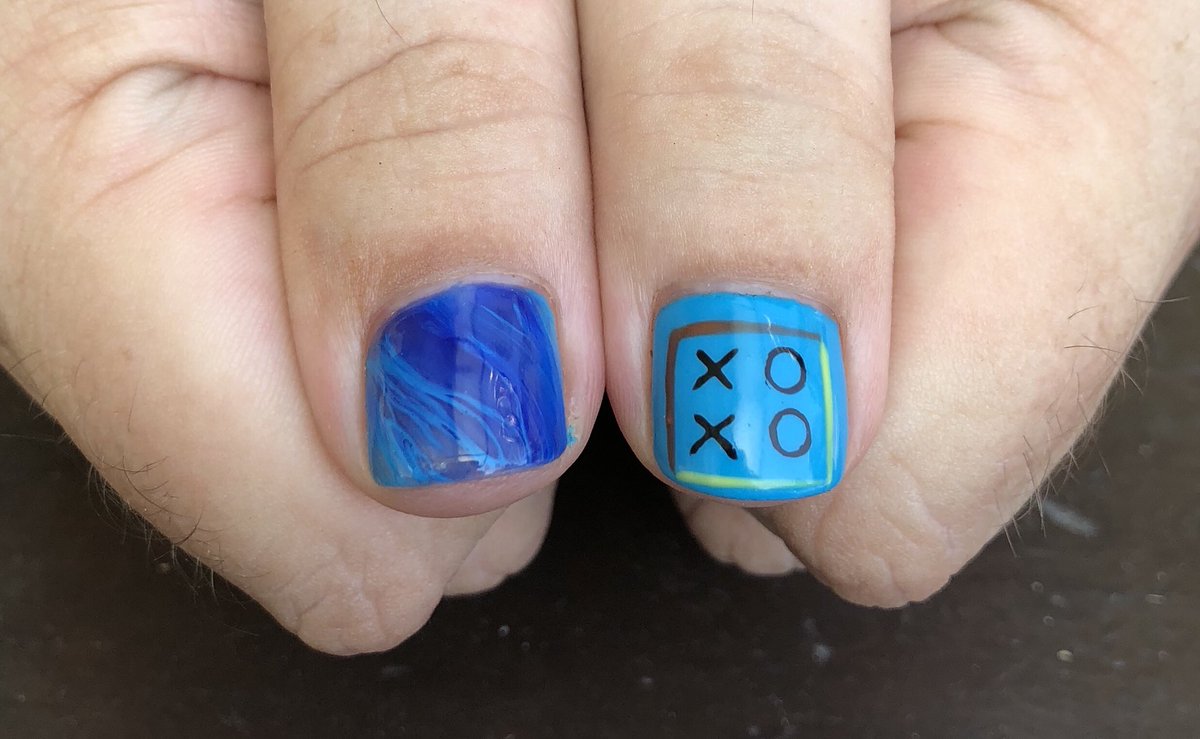 Portland means hellaciously great new nails for #xoxofest ✨💅✨ (by the magical instagram.com/thatnailchemist at Finger Bang on Division)