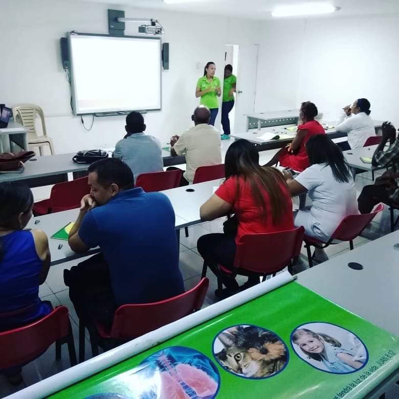 ipsipalaimapic's tweet photo. La IPSI Palaima como operador del Plan de Salud Pública de Intervenciones Colectivas (PIC) de la Alcaldía Distrital de Riohacha dictó un taller a líderes, presidentes de la Junta de Acción Comunal, IPS y EPS sobre la prevención de enfermedades hídricas y alimentarias. https://t.co/RjTQ3bwA7f