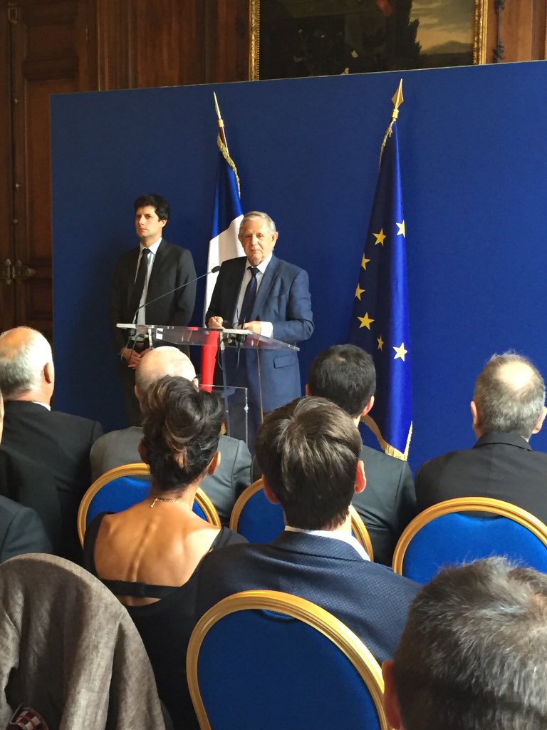 gpamenagement's tweet photo. Pour retrouver toutes les infos sur l’ #AMI #PermisInnover  @Min_Territoires : la démarche, les lauréats, les innovations retenues par @gpamenagement @BxEuratlantique @Euromed_MRS c’est par ici >> https://t.co/cjEASGieF7 https://t.co/pp4DNAEbdI