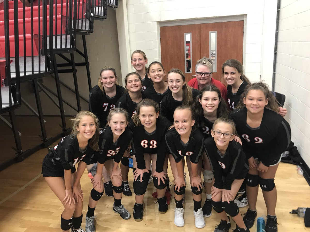 ECMSCardinals's tweet photo. Home sweep by all 4 volleyball teams tonight!! Great job ladies!! Red Red!!! #MMSInspires https://t.co/RMAz7WOEr5