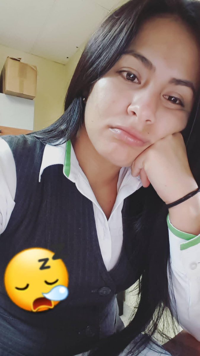 StefaValdiviezo's tweet photo. En esos días donde te toca hacer inventario masivo #contadoradecostos #biofactor 🤓🤓😴 https://t.co/QdEU81qjPc