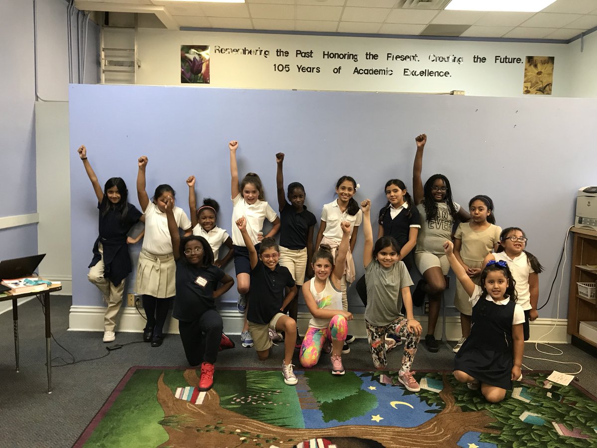 DeLong3rdgrade's tweet photo. Cheerleading Club!!! Fun first day! #EmpowerHour #PLSamHouston https://t.co/wUg2LMmaeW