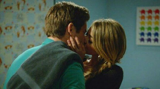 youjustdid's tweet photo. if they won't be endgame, I'll be so depressed, what a disappointment.. #ModernFamily #haleyandandy #teamandy https://t.co/hwAOEY2UE9
