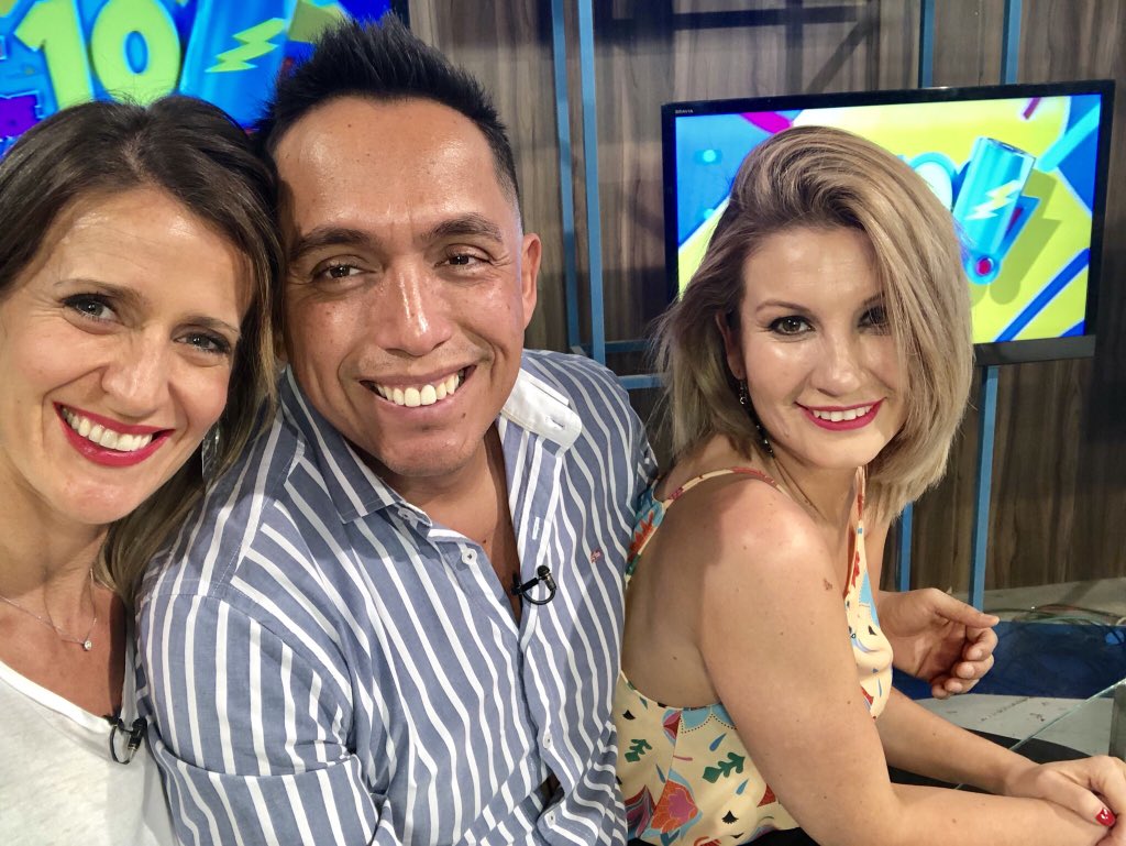 uruena_gonzalo's tweet photo. Excelente día @Mas10Recargado @canal10tucuman1 gran equipo #tv https://t.co/IEeaVgsRqY