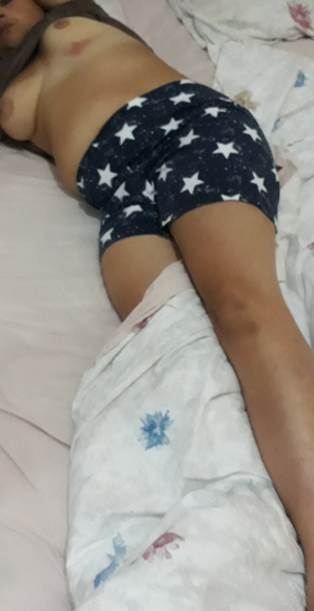 ENSEST VE GİZLİ ÇEKİM PAYLAŞIM YERİ on X: Takipçim karısına sert yorum  bekliyor gavatkocalardm ensest ensestkızkardeş ensestabla ensestanne  ensestler Liseli liseliifşa kaşar cuckold cucktribute Sahibe ayak  ayakfetiş Sahibe türbanlı ...