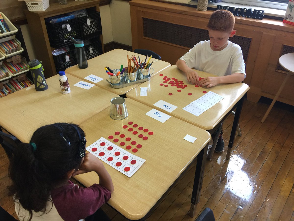 jenna_cowell's tweet photo. Working with a friend to count objects in different ways using skip counting @QVPSVikings! #openendedmath #mathwithafriend #counting #quantity #numbersense https://t.co/2N3nan6N5n