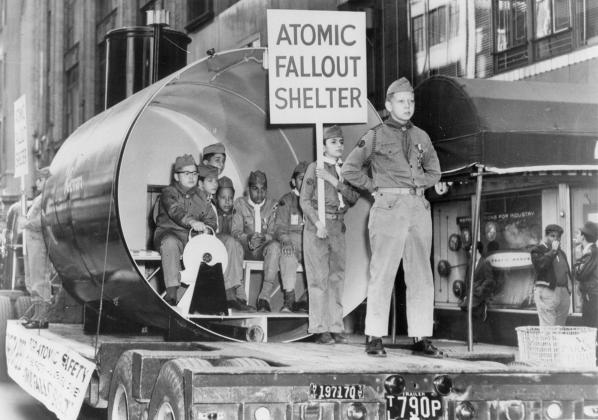 BAMPFA's tweet photo. Duck and cover: a nuclear blast from the past awaits on Friday. 💥 Watch the darkly funny cult classic THE ATOMIC CAFE and then listen to co-director Jayne Loader in conversation with archivist #RickPrelinger.
🎥 Sep 7, 7 PM: https://t.co/TfMgSqALpu https://t.co/L36Far3KIX