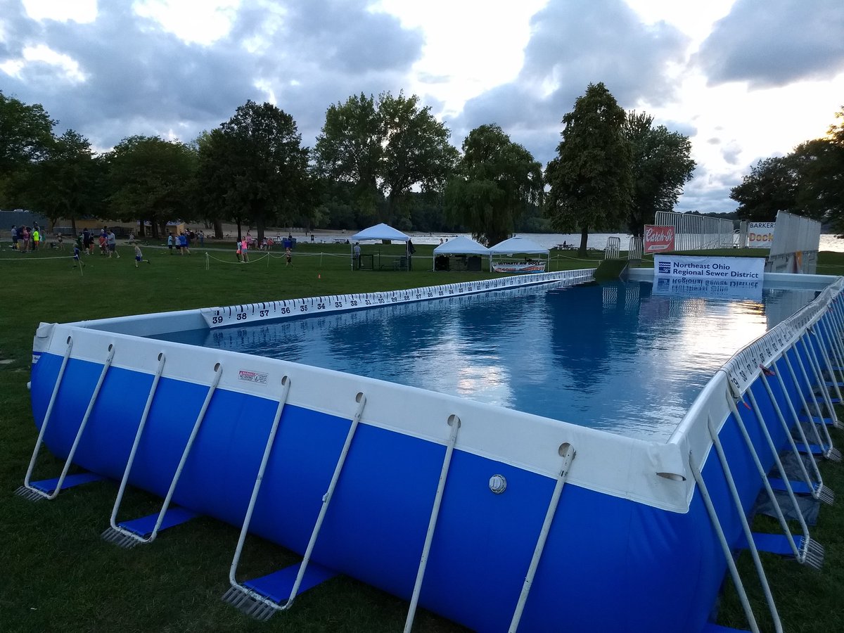 ShareTheRiver's tweet photo. As we check out @ultimateairdogs &amp; @neorsd's early set-up for @NEOCycleCLE, we can't help but remember just yards away is the former site of the #LakeErie pool that Cleveland Mayor Carl Stokes installed at Edgewater Park in 1969! #NEOCycle https://t.co/4vavvOfR2W