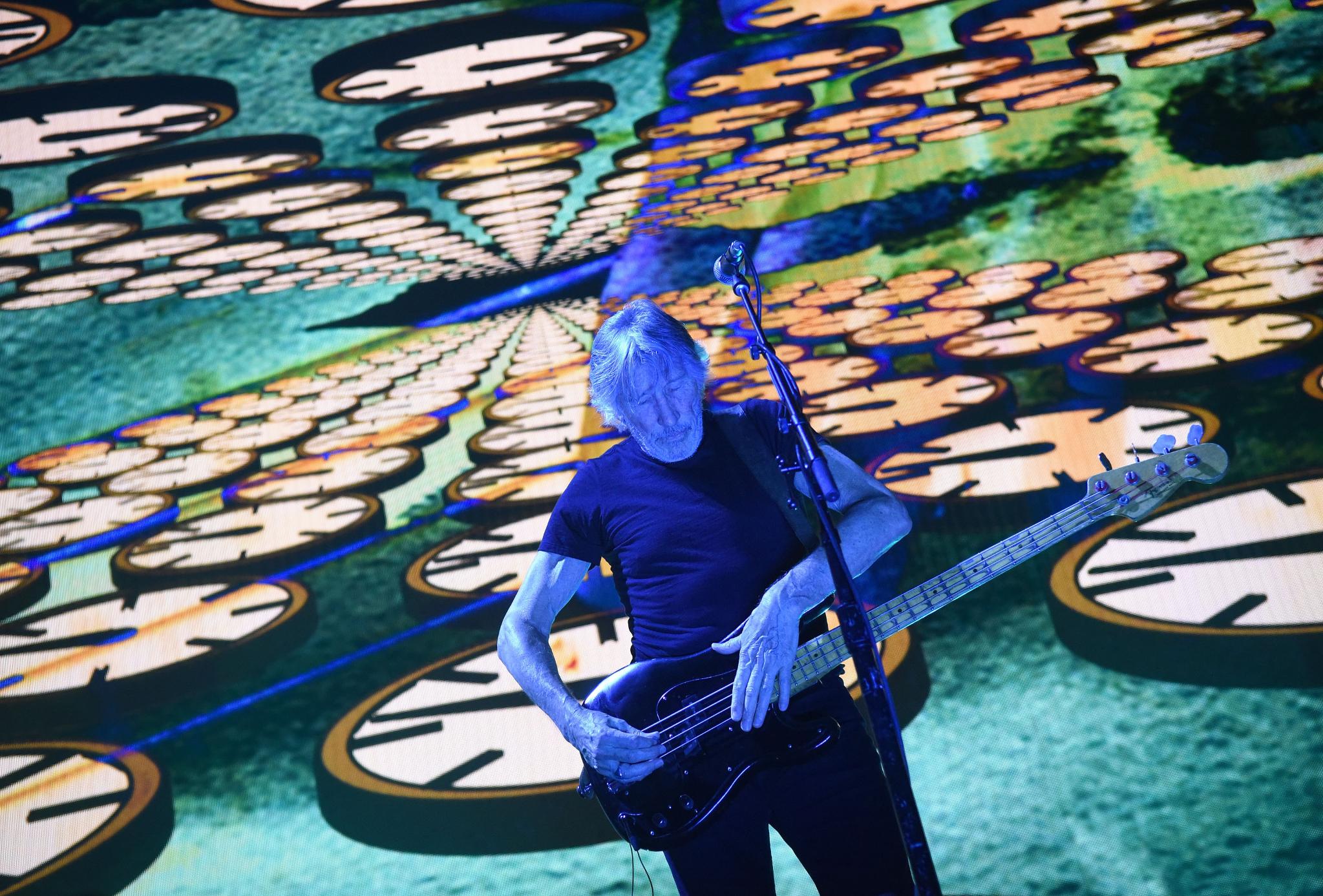Happy birthday to bassist, Roger Waters! 