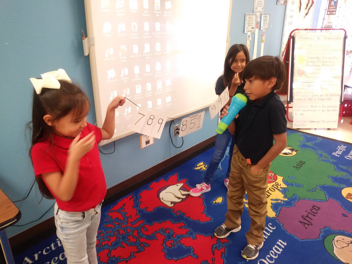 Daisy90413204's tweet photo. Students representing the largest three digit number on number lines.... @fmeeagles https://t.co/FXzD7nyoEN