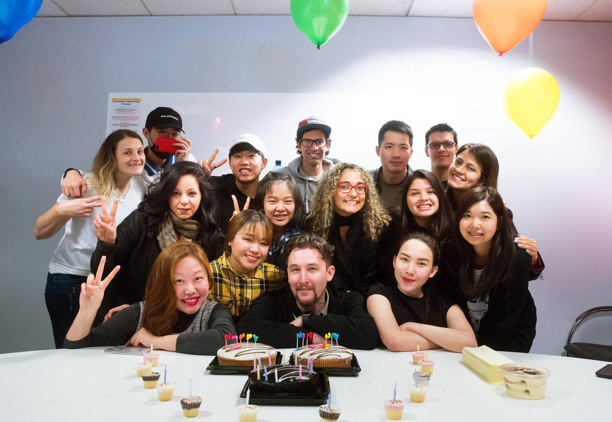 This is such a cute snap from yesterday's surprise birthday celebration for Teacher Nik! Our #Explorers really know how to throw a party 🌟🎉🎂