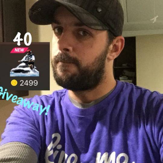 richierichardz8's tweet image. 🙌 YASSS It's time for a great show Giveaway fun🐣✨:#Giveaway #CoinDro
liveme.com/us/m/v/1536294…