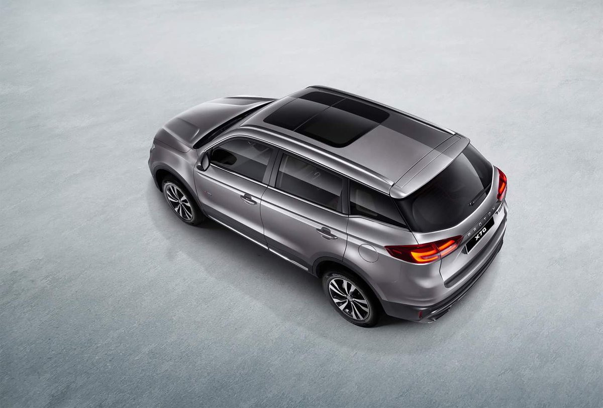 mszik1's tweet photo. Proton mengumumkan nama baharu untuk SUV pertama mereka ini. Mulai sekarang, mereka akan mula menggunakan sistem Alpha Numeric untuk kesemua model keluaran.

Selamat datang PROTON X70.
Tempahan RM1k dibuka mulai esok.

#proton
#protonX70
#protonsuv
#shazikauto https://t.co/HoftEdm0b6