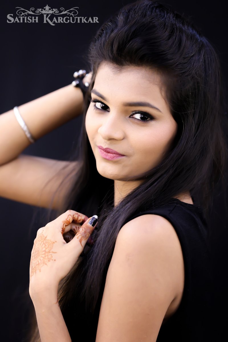 satishmakeup's tweet photo. Learn the most intricate and varied makeup techniques with celebrity makeup artist #SatishKargutkar
Visit: https://t.co/2ZNw8PNu4B
Call at: (+91) 9820101109
#MyBridalMakeup #ProfessionalMakeupCourse #MakeupTutorial #Makeup #MakeupArtists #MakeupArtistry #MumbaiMakeupAcademy https://t.co/oonE2Le2Vu