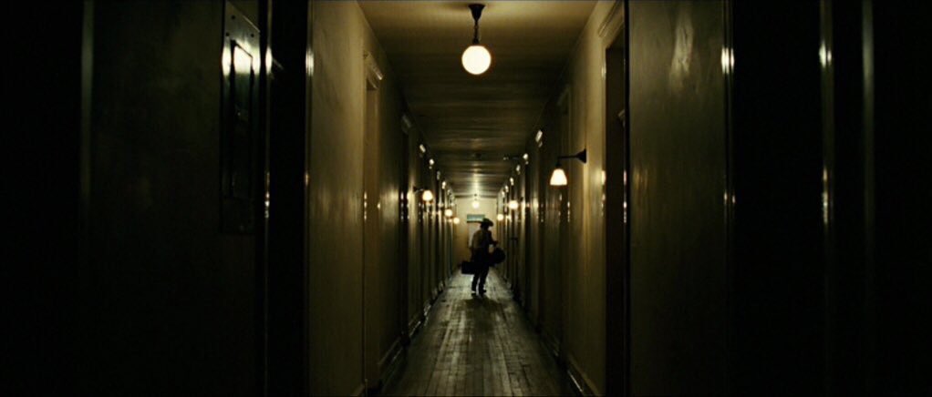 TheCinesthetic's tweet photo. No Country For Old Men (2007) dir. Ethan &amp; Joel Coen
https://t.co/IvP7KtTPP2