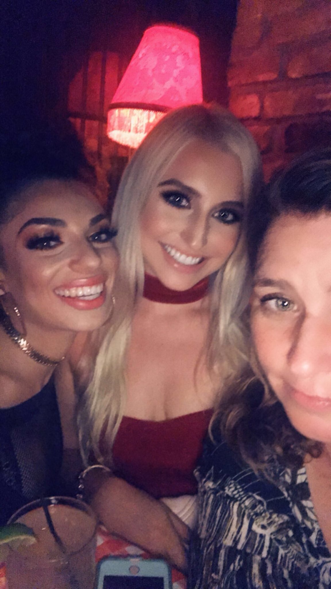 Great night @DjDarcieDolce @hollylynrup https://t.co/jYi7cXURSq