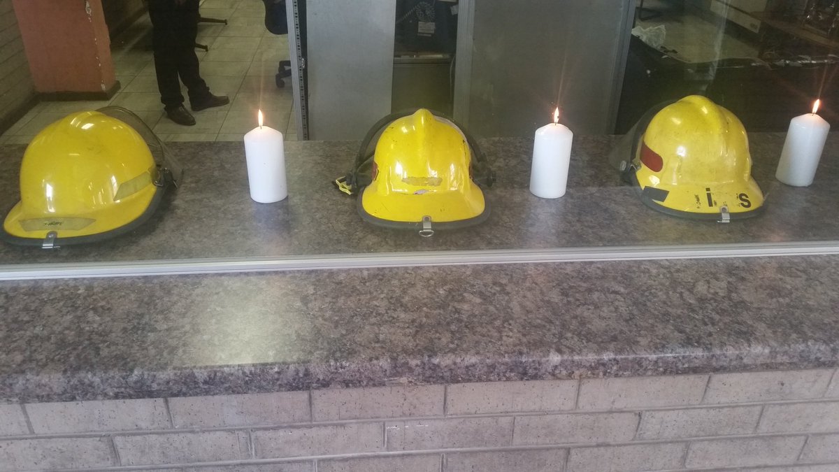News24's tweet photo. These are the 3 firefighters who died in Joburg blaze | @CannyMaphanga 

https://t.co/lZJqjTkZB3 https://t.co/4MOirw8VfA