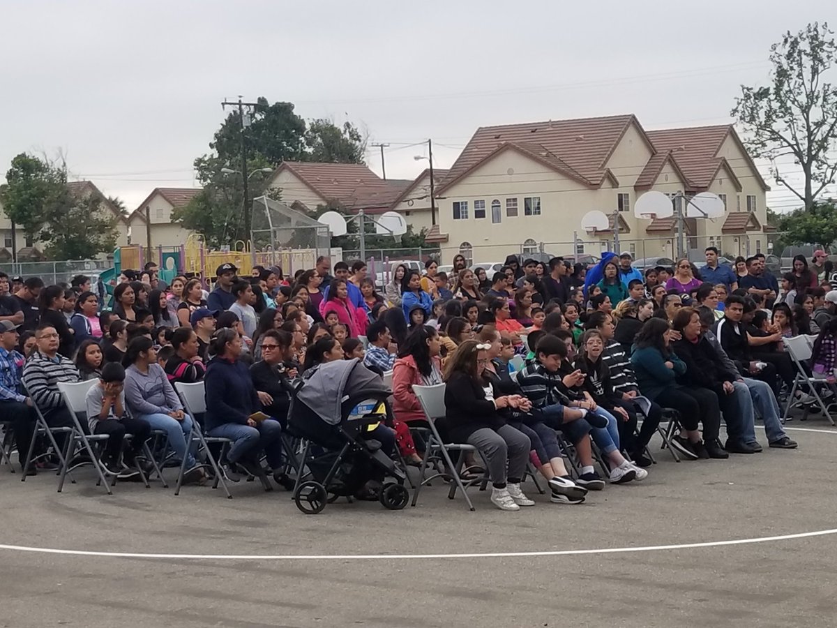 BACK TO SCHOOL NIGHT 
#BTS #ChavezEagles <a href="/OxnardSD/">OxnardSD</a>