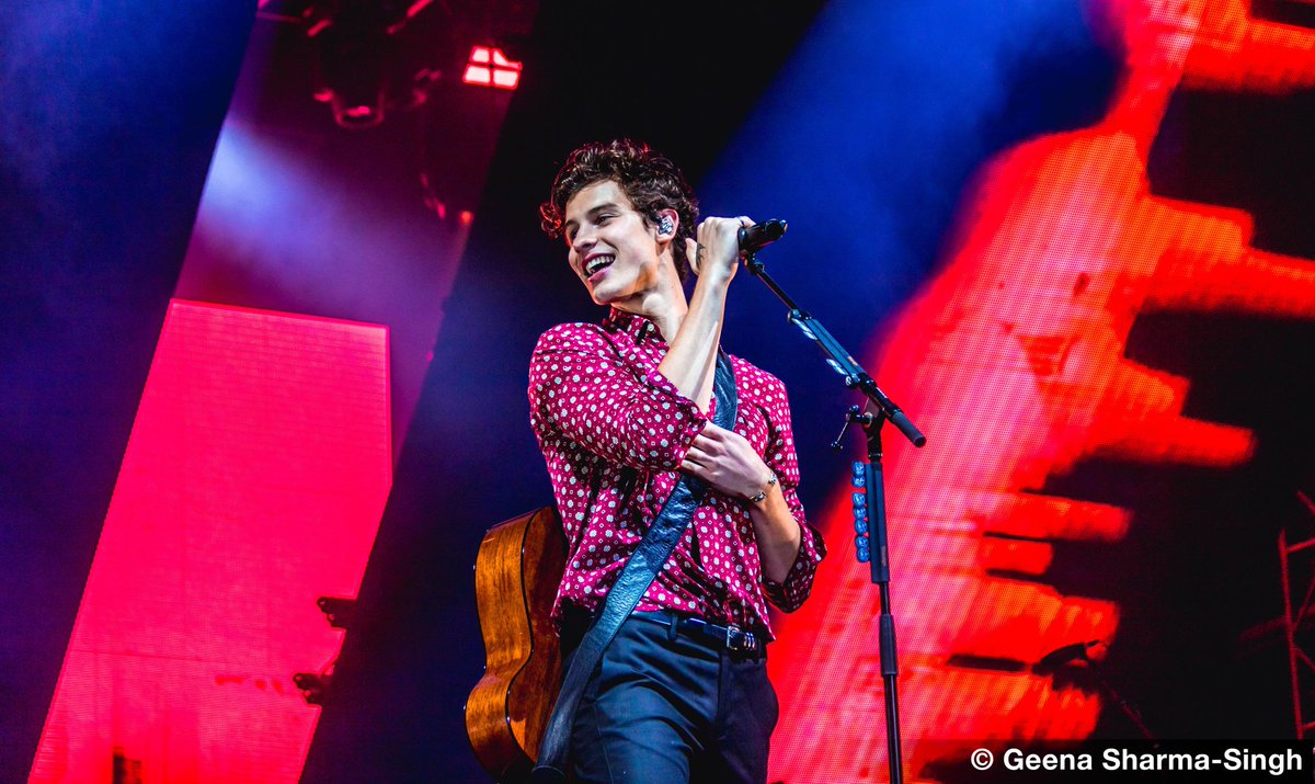 photosbygeena's tweet photo. @shawnmendes performing at @SundownUK on Saturday Night in Norwich, UK 🎤
#shawnmendes #sundown2018 https://t.co/1b6Usekjfd