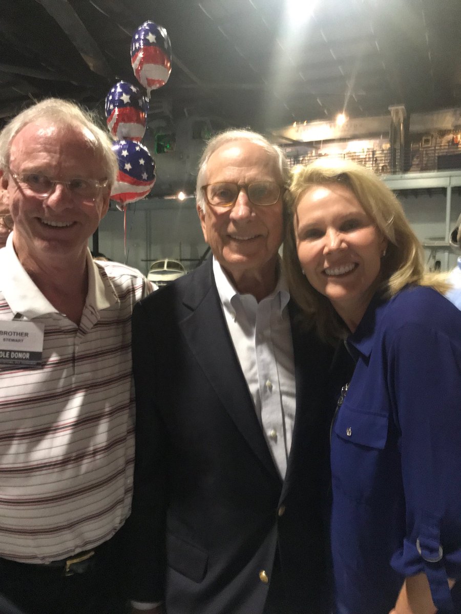 carolporter4ga's tweet photo. Happy Birthday Sen. #SamNunn 80 in Saturday, but we kicked it of early at #WarnerRobinsAirForceMuseum. Great golf tournament today and great celebration tonight! @MOAatRAFB @AFmuseum https://t.co/Dqb4k1SuQz