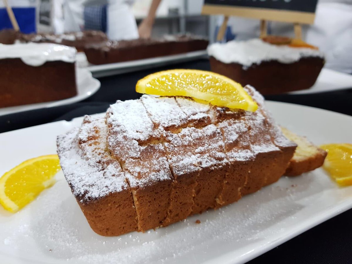 Nuestros alumnos de #Pastelería 👨‍🍳👩‍🍳siguen sorprendiéndonos 😋 Vos también podes ser parte de este maravilloso equipo, #IGIASUNCIÓN