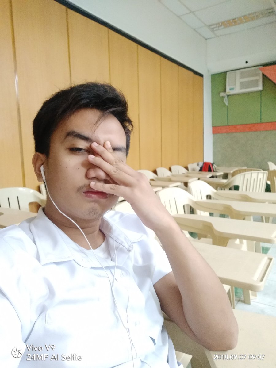 JamesLookDown's tweet photo. @allanabajero Haha oo pre. Ako rai tao sa room hays https://t.co/JOiAvOBkfx