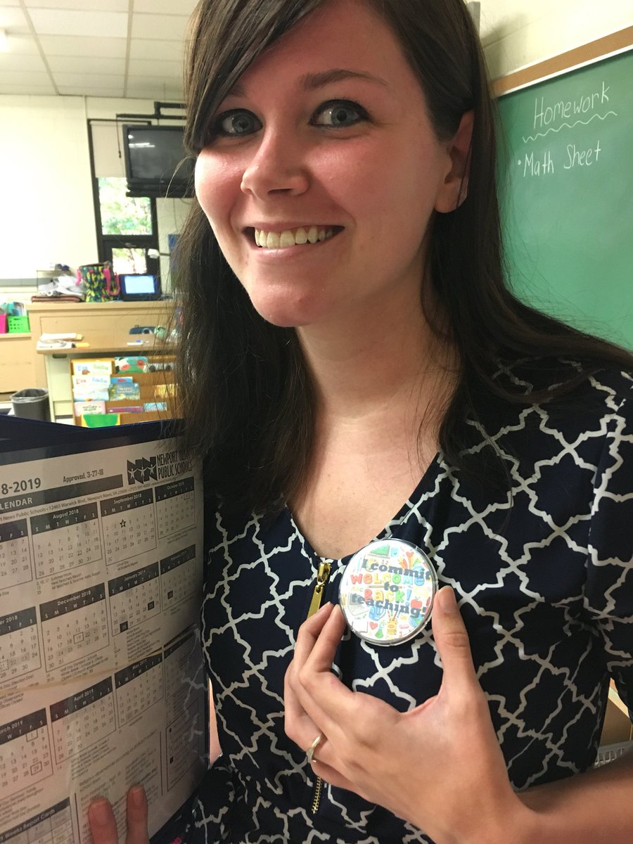 newsome_es's tweet photo. Ms. Abbott is committed at NPES #commitmentisnotaphase  #heartwork #begreat https://t.co/fVFRBru4QQ