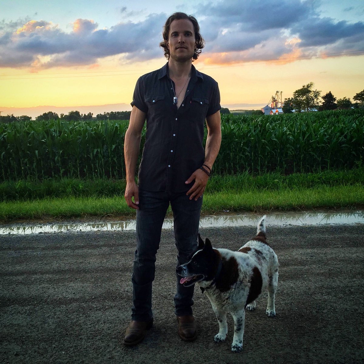 Summer. Home. Buddy. Paradise. 🇺🇸