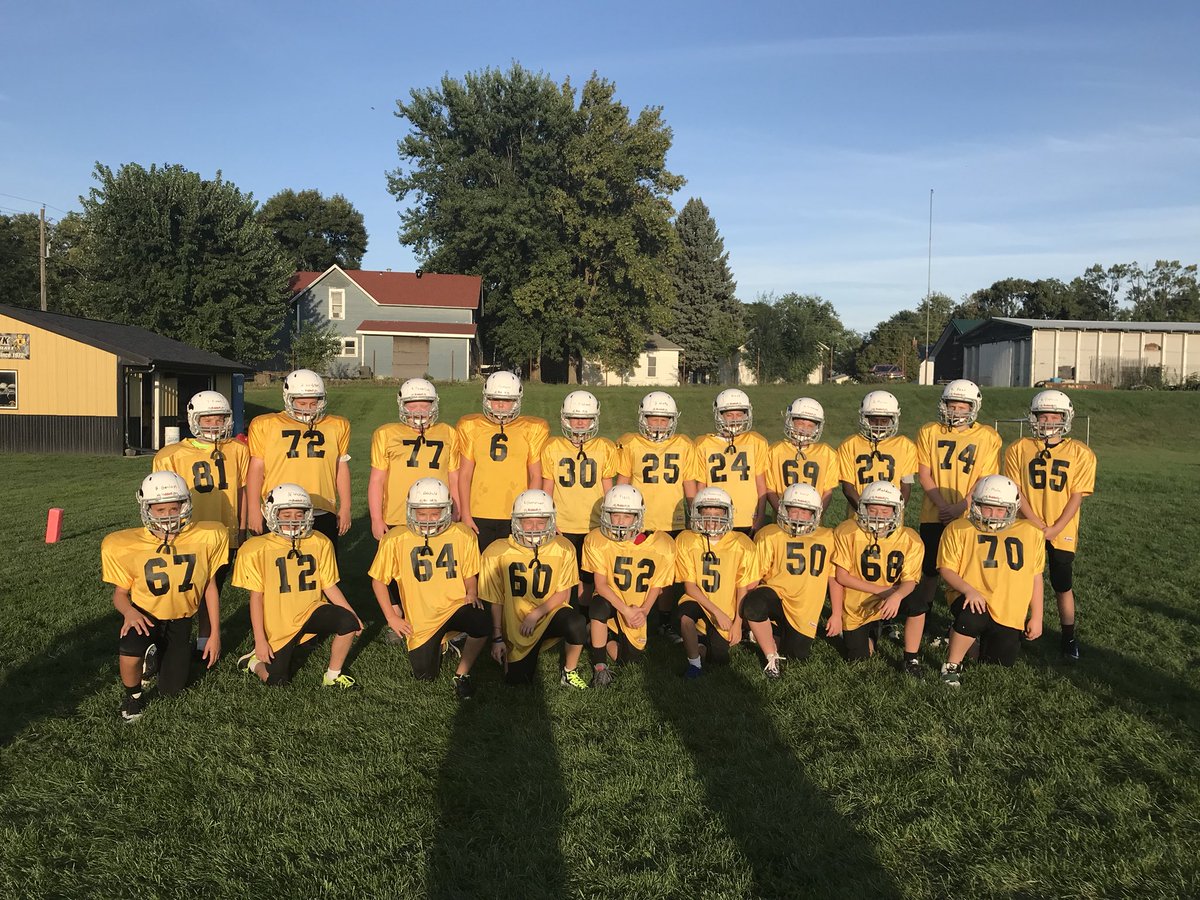 RickMBrennan's tweet photo. More from E-Hawk Youth Football night one.  #goehawks! https://t.co/rjMnA4KsNy