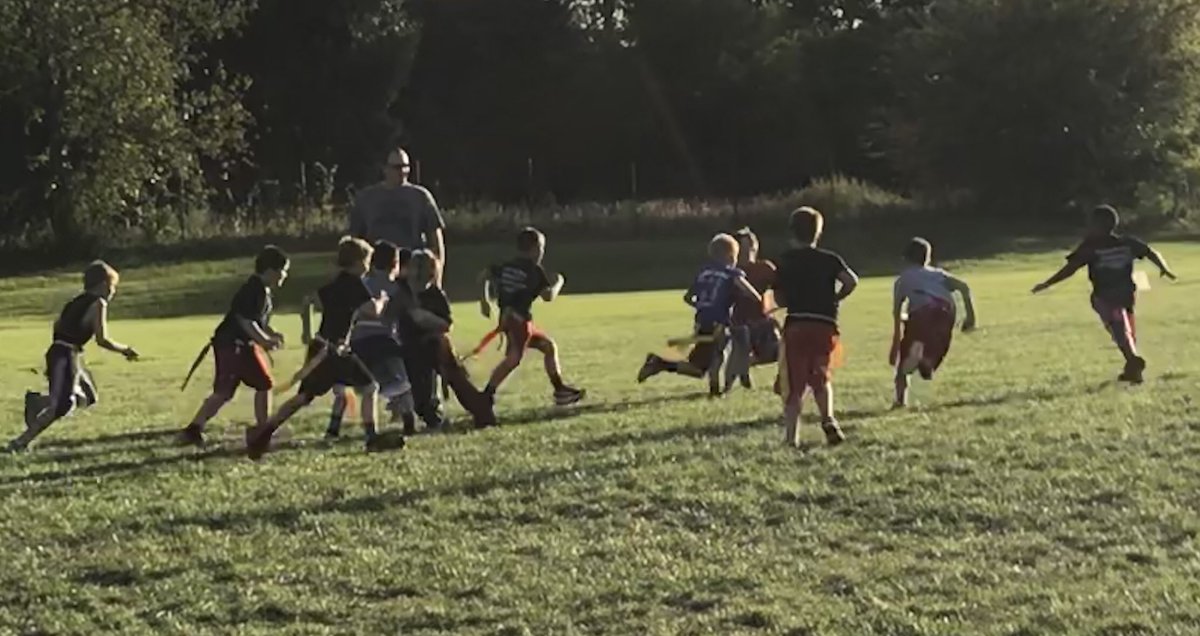RickMBrennan's tweet photo. More from E-Hawk Youth Football night one.  #goehawks! https://t.co/rjMnA4KsNy