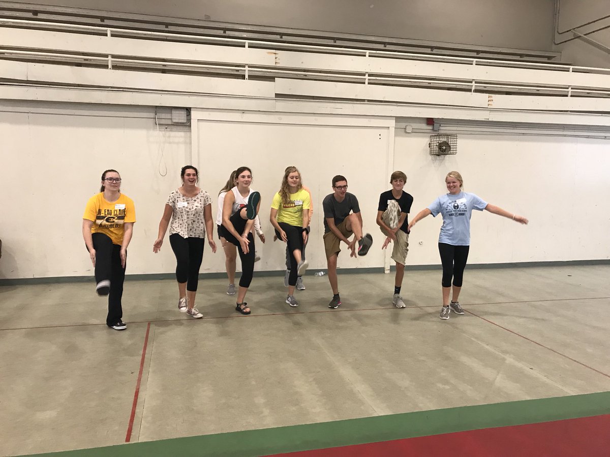 LPHS_Link_Crew's tweet image. Some awesome pics of today’s #LinkLeader training! #WeAreLP  #TotalSupport