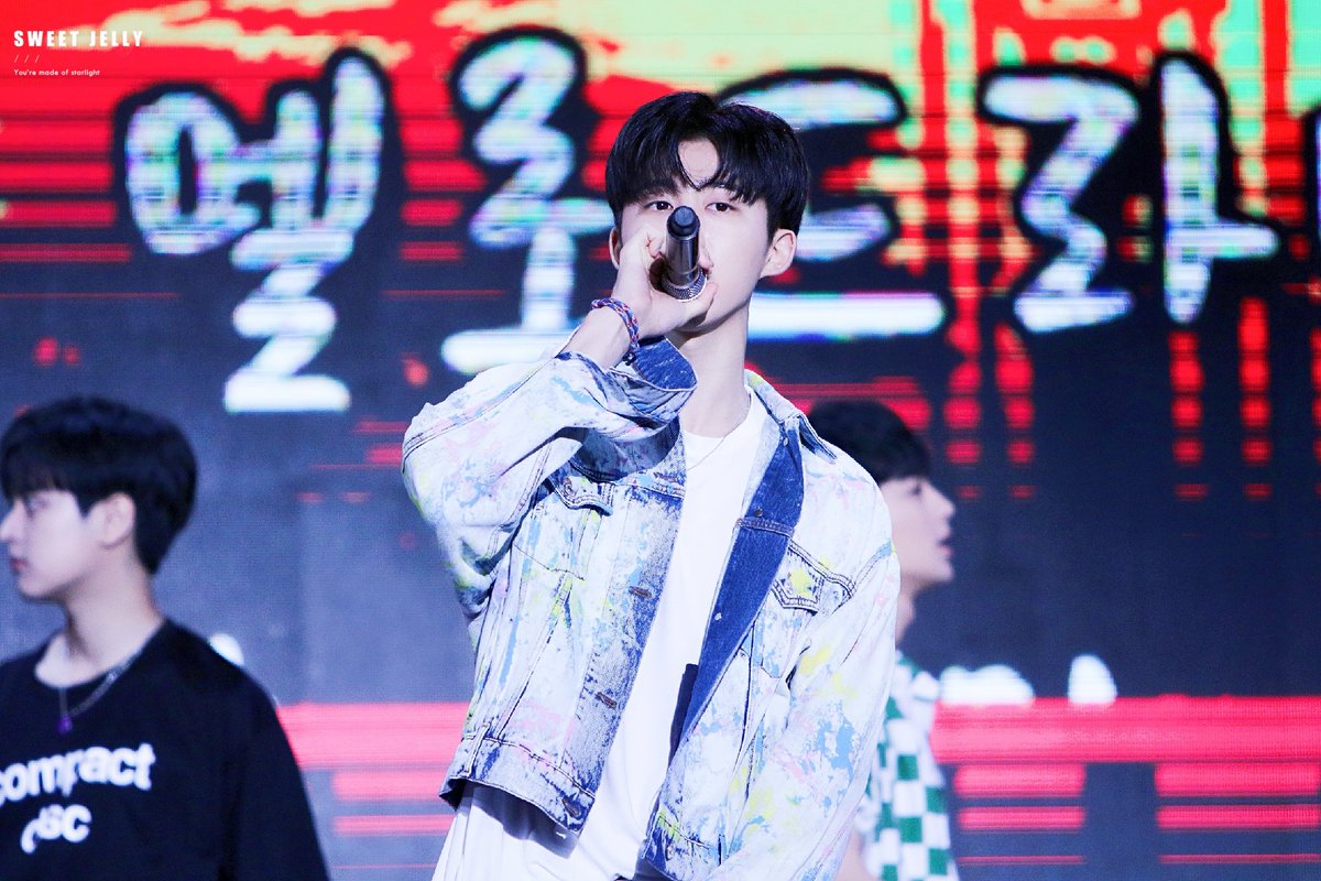 aminy1028's tweet photo. 180906 DMC
#BI #비아이 #한빈 #iKON 
🖖🖖🖖🖖 https://t.co/YlB5zpmCAw