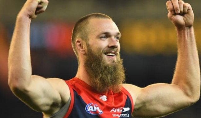 DFAlmanac's tweet image. #AFLDeesCats 

We have everything you need to pick your lineups for night 2 of the AFL finals with a full DFS breakdown of the Cats vs Demons clash at the MCG:

dailyfantasyalmanac.com/blog/2018/09/0…

#AFL #DFS