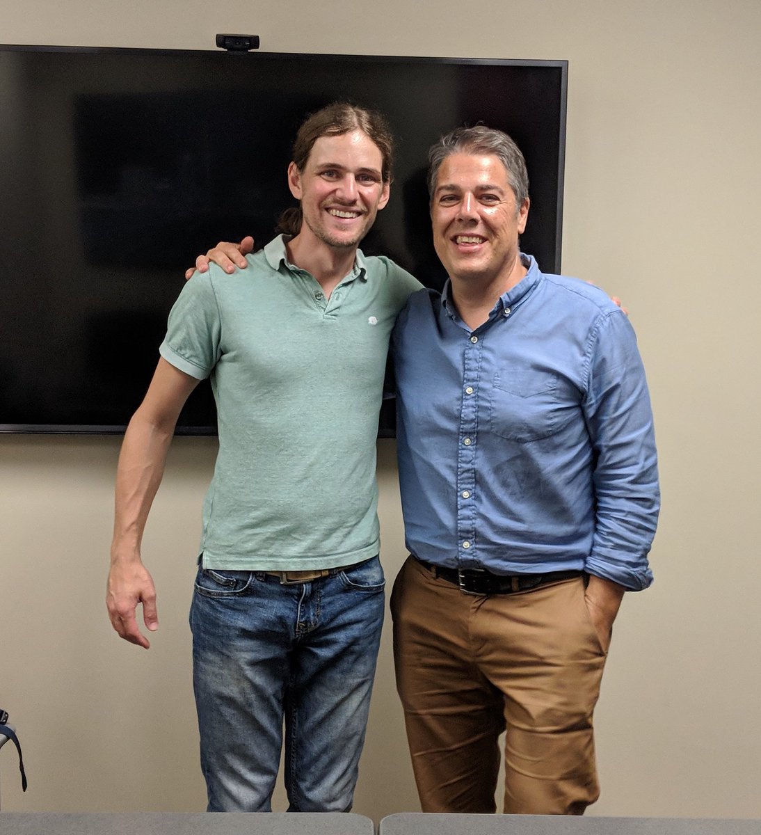 Congratulations to <a href="/gabenespoli/">Gabe Nespoli</a> on successfully defending his PhD on groove. Gabe used EEG and source localization to track beat entrainment across different brain regions. Music judged higher in groove led to more premotor entrainment. A big thank you to <a href="/PVuust/">Peter Vuust</a> as external!!!