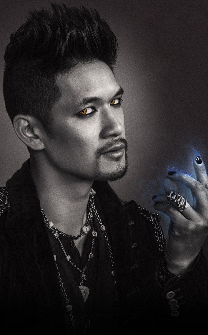 midnightsrogue's tweet photo. RT = VOTE

we vote @HarryShumJr for #TheMaleTVStar .
#PCAs https://t.co/Ue5ZsTvmjk