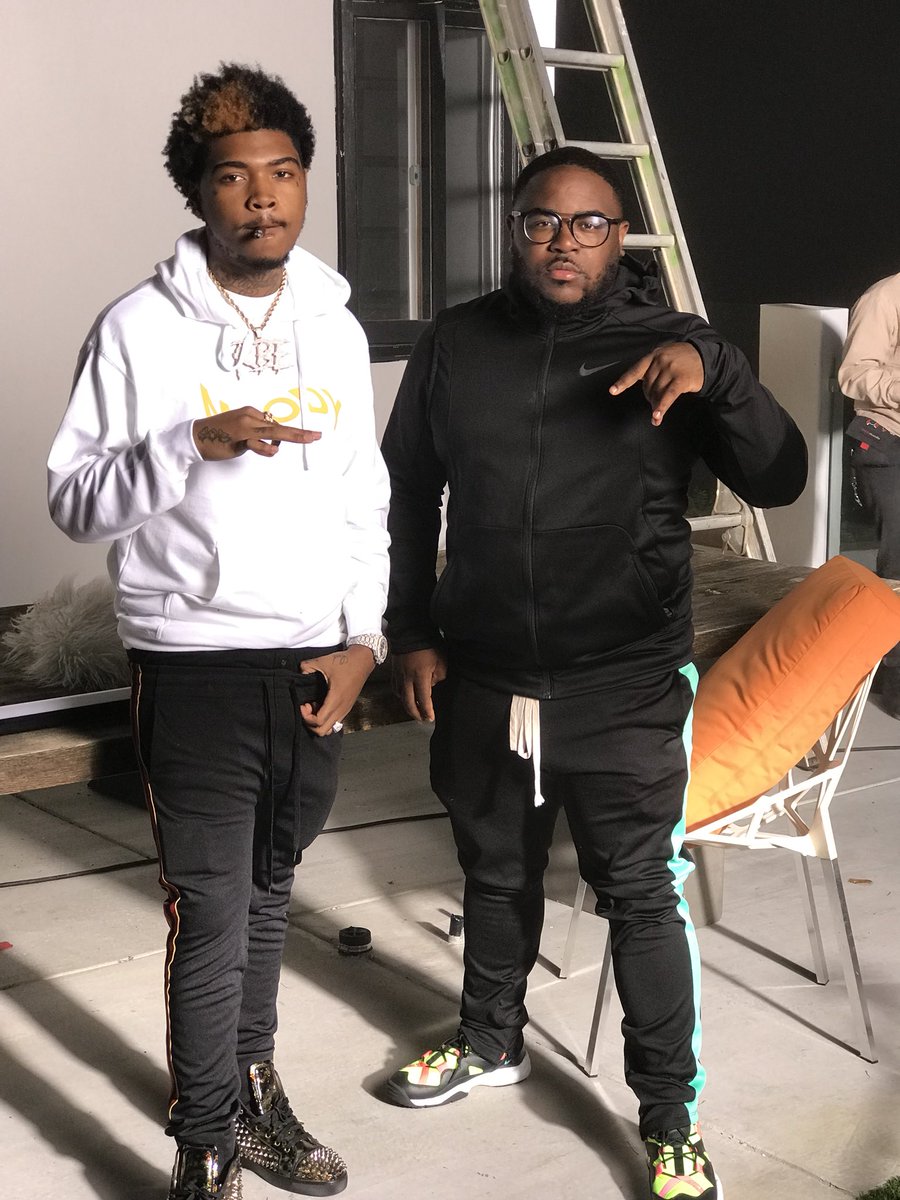 REECEBEATS's tweet photo. I Use To Teach Lil Brah @yhungto How To Play 🎹 Now He A ⭐️ SOB x RBE
#sobrbe 
#yhungto 
#reecebeats https://t.co/UEKz0mm32N