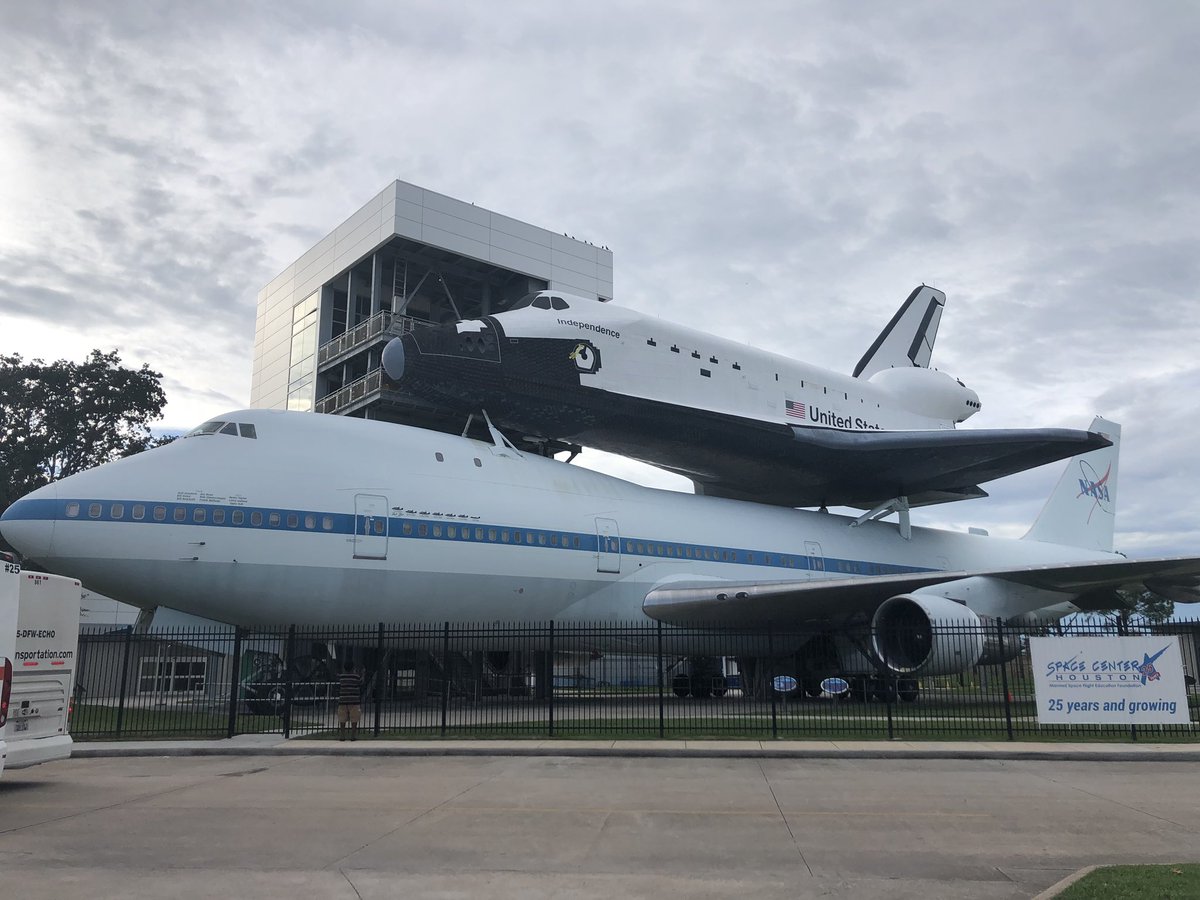 whyweflypodcast's tweet photo. Awesome private event for my company! As a private pilot, I loved it! THANKS to Edna for the incredible hospitality! @SpaceCenterHou https://t.co/6p8yhqr6VA