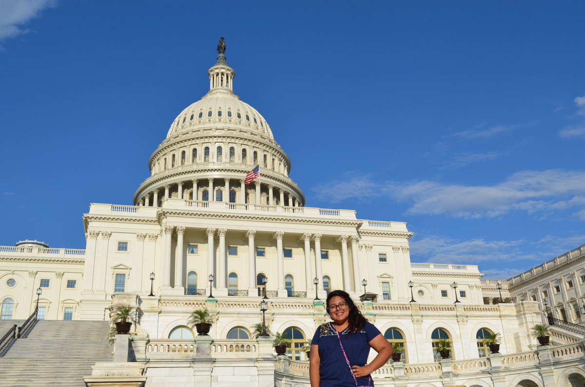 IGNITEatStMU's tweet image. Our former President Ximena is now the San Antonio IGNITE Fellow we are so proud!!! instagram.com/p/BnZCLUxDsY1/…