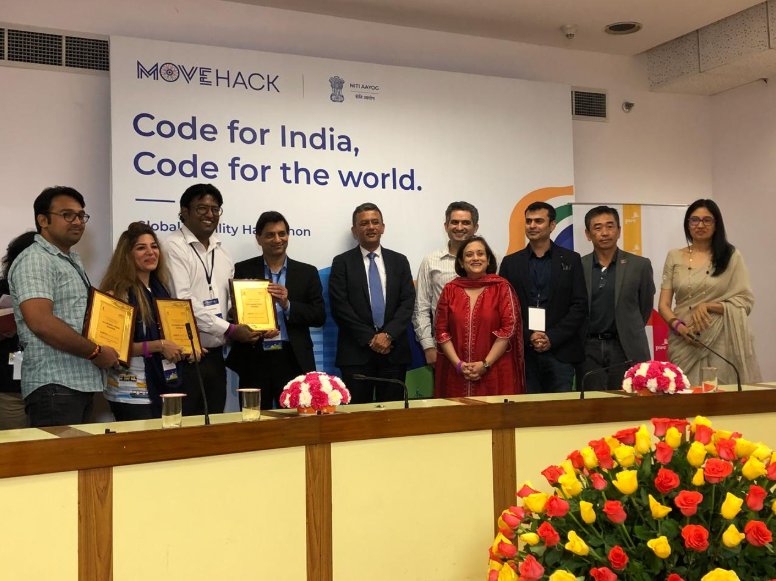 nasscom's tweet photo. .@NitiAayog #MoveHack2018 saw some great innovative ideas that can help address the problems of #mobility across different modes &amp; build a smarter India! Congratulations to all the winners! https://t.co/Ar2a4XKSv3