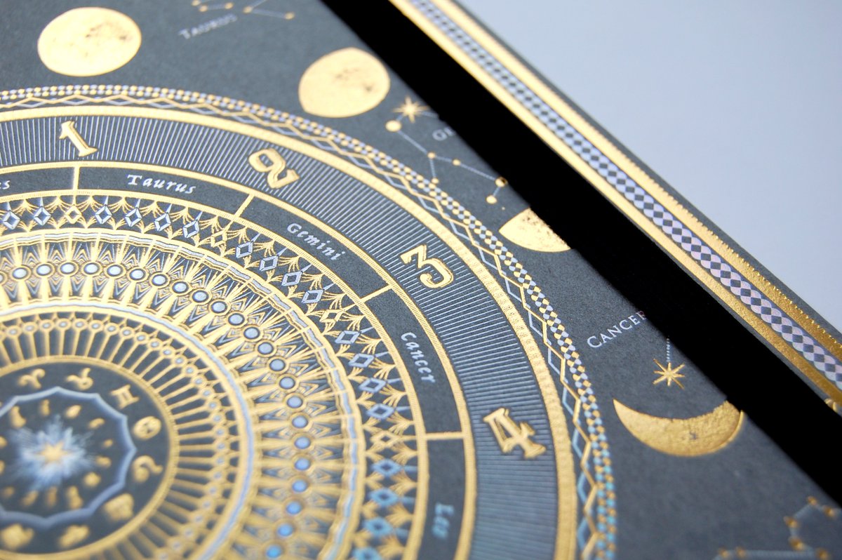 【 拡散希望 】
【  受注生産会  】2018年10月01日（月）～2018年10月31日（水）まで ― 『 #月読時計 』 Wリングノート ⇒ gyogyogyogyogyo.stores.jp/items/5b908eed…   

気になる方はページ内、『 #販売開始お知らせ 』 の機能をご利用下さいませ！