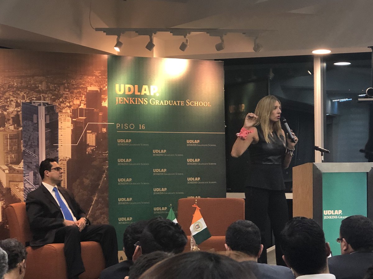 edgarfloto's tweet photo. Excelente plática de la #CEO de #BIVA (Bolsa Institucional de Valores MX) en #UDLAPJenkins @maria_ariza https://t.co/hebzgsDV2p
