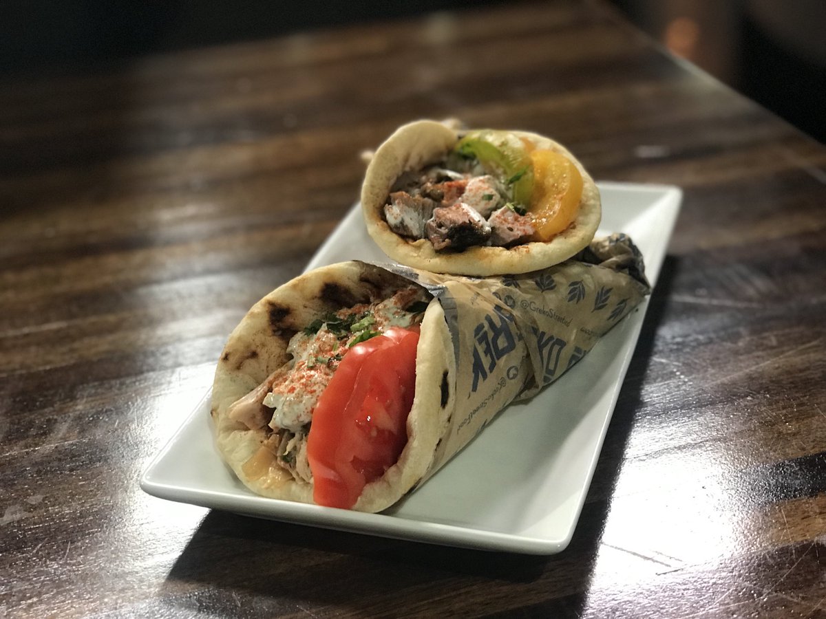 GrekoStreetFood's tweet photo. Mmmm...pita https://t.co/bySi3WhOWX